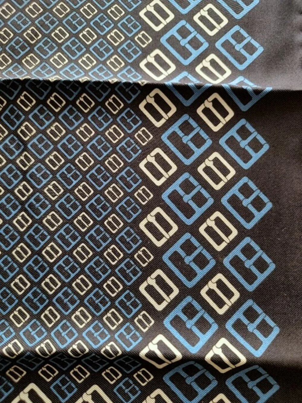 Gucci small silk